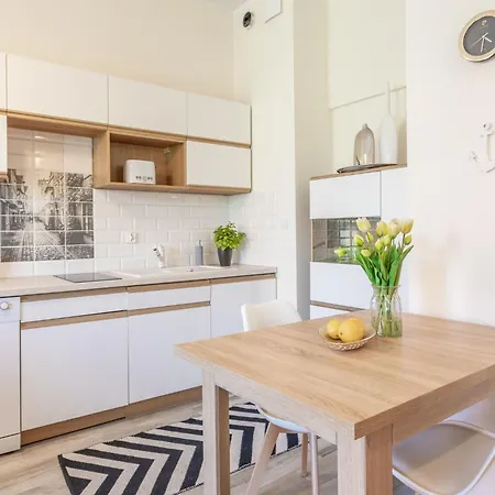 Daire Tower 22 In Ruhigem Stadtviertel By Interhome *