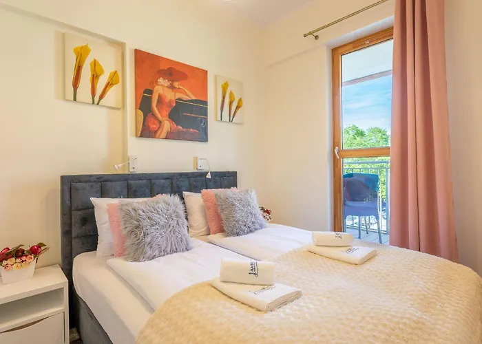 Tower 22 In Ruhigem Stadtviertel By Interhome