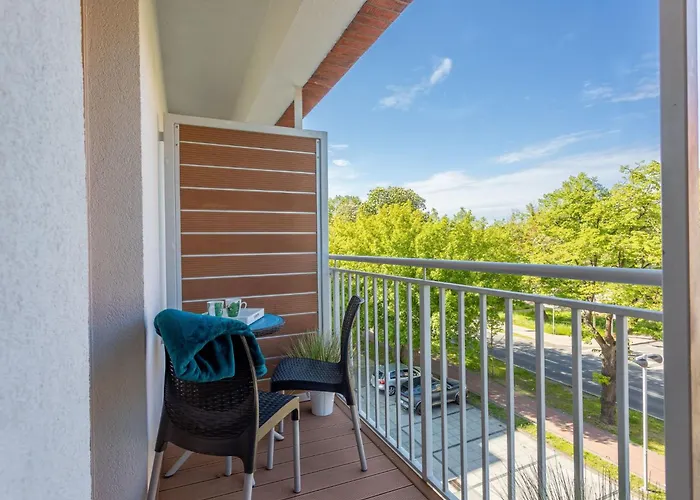 Tower 22 In Ruhigem Stadtviertel By Interhome Daire *